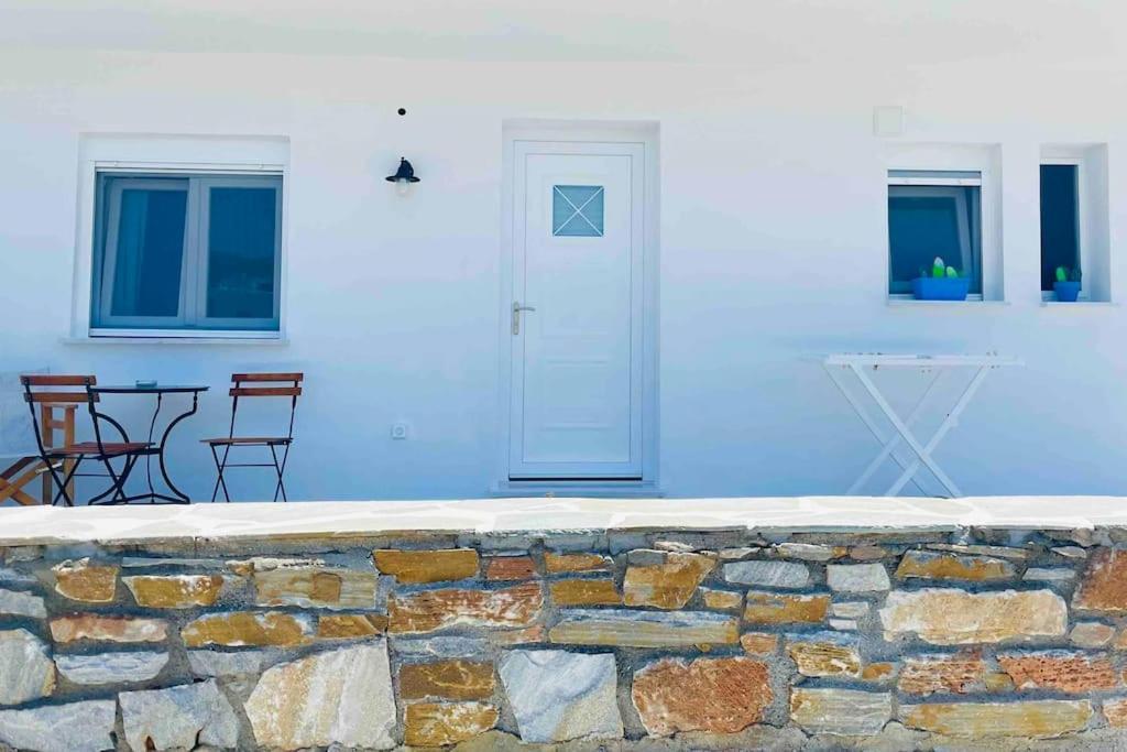 Cozy, Newly Renovated Apartment In Gavrio. Luaran gambar